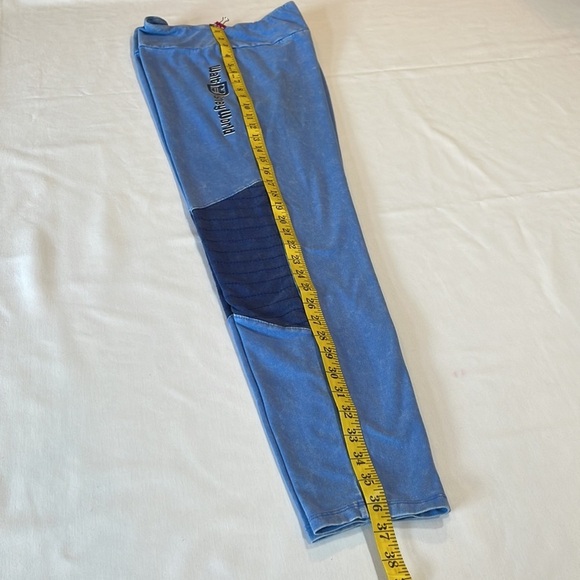 WALT DISNEY WORLD • Size Medium • Blue distressed whitewashed leggings - Picture 11 of 13